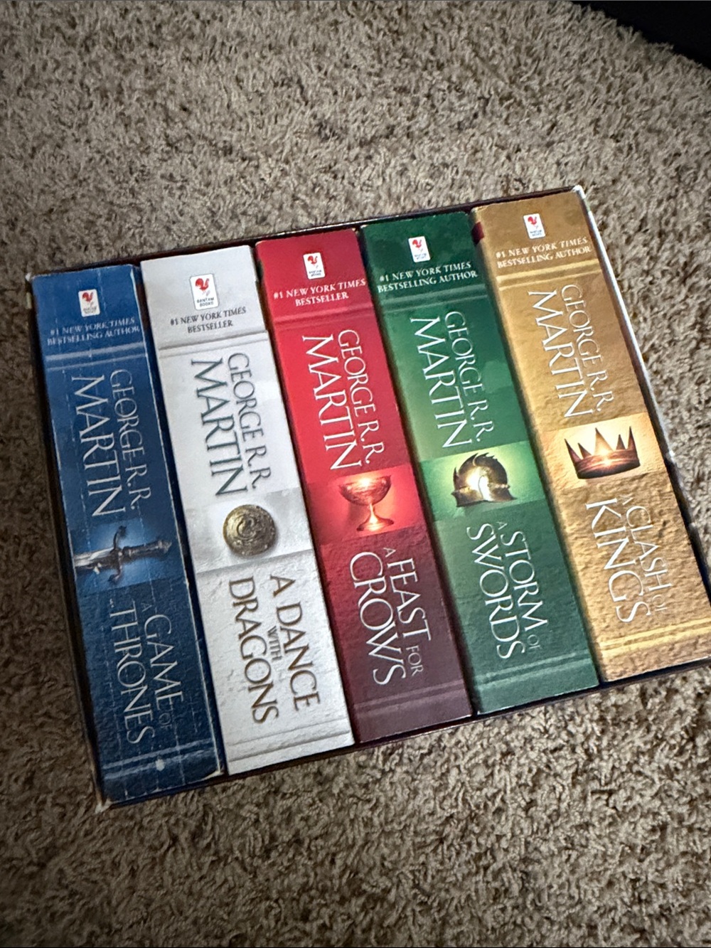 A Song of Ice and Fire Boxed Set - Multicolor